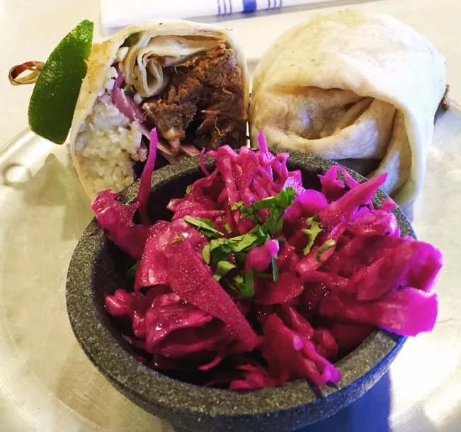 Cantina18-ShortribBurritoSlaw-Close