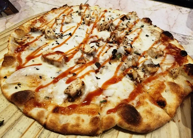 Sweet Caroline flatbread at Bottledog Bites & Brews in Cary - NC Triangle Dining