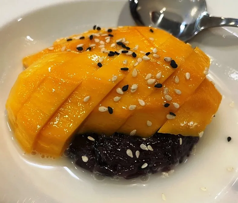 Mango with sticky rice at Thai 54 in Morrisville - nctriangledining.com