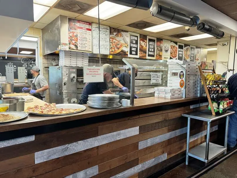 Counter at Randy's Pizza in RTP - nctriangledining.com