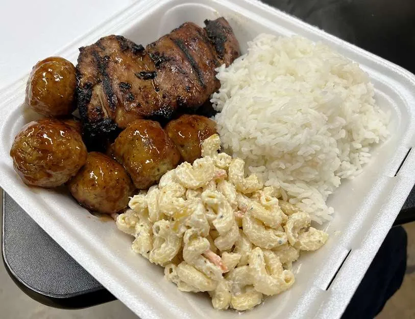 Meatballs and chicken at Ni Armor's Hawaiian and Polynesian BBQ , Burlington NC - nctriangledining.com