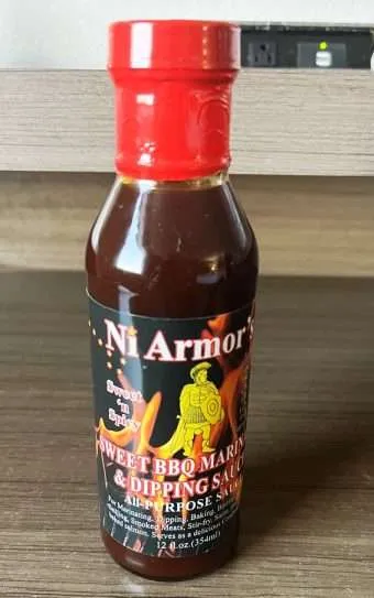 Bottle of Ni Armor's Hawaiian marinade - nctriangledining.com