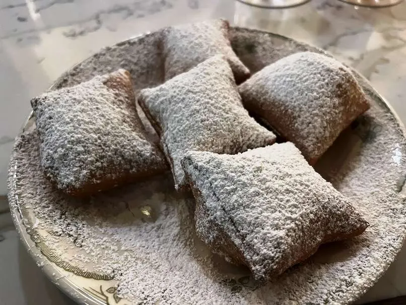 Powdered beignet at Seraphine, Durham - nctriangledining.com