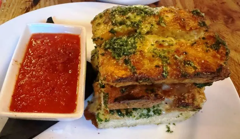 Cheesy garlic sticks at Emmy Squared in Durham - nctriangledining.com