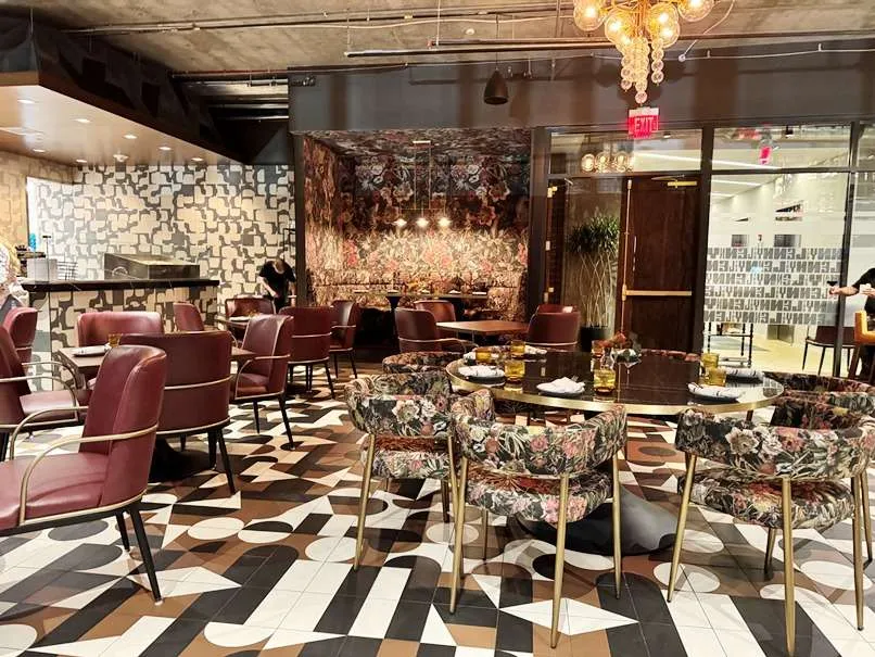 Busy decor at the Lenny in Durham - nctriangledining.com
