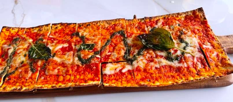 Margherita flatbread at the Lenny in Durham - nctriangledining.com